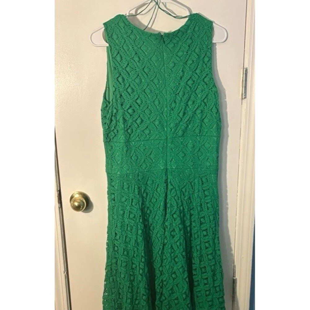 Kelly Green Dress